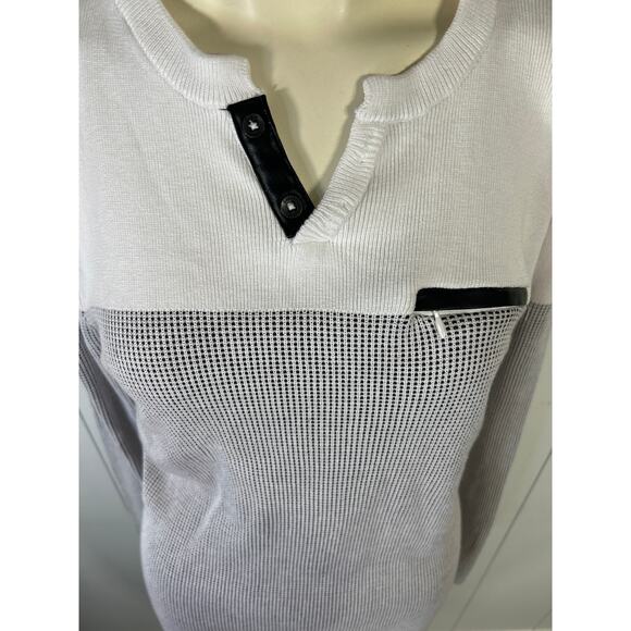 Guess Los Angeles women’s size medium cotton and modal blend sweater Black/White - Picture 2 of 7